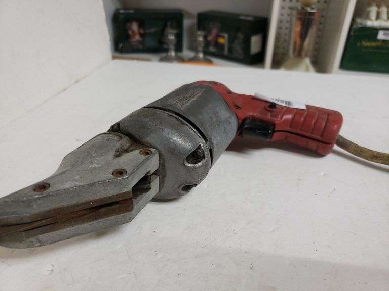 Milwaukee Nippers. Work Trice Auctions