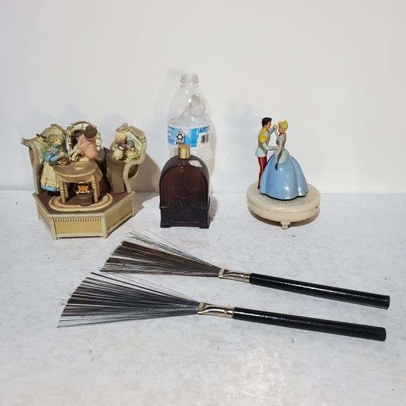 Vintage Enesco Music Box "Au Clair De La Lune", Avon Jukebox Glass