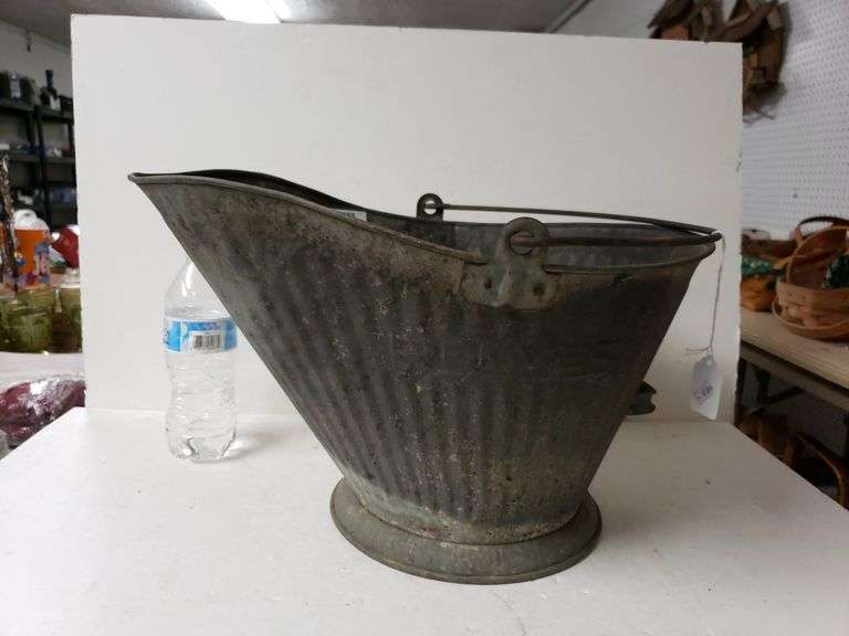 Vin Reeves Galvanized Ash Bucket Trice Auctions