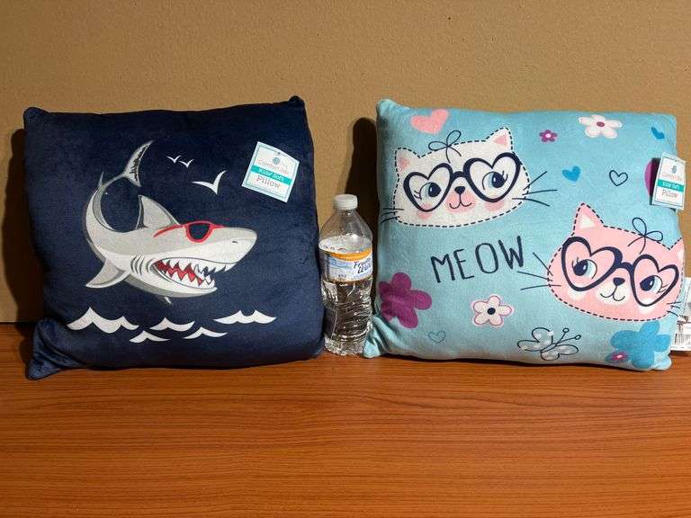 2 NEW Comfort Bay Kids Pillows Trice Auctions