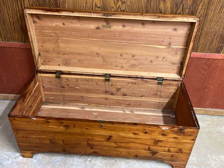 The Standard Red Cedar Chest Company Cedar Chest Trice Auctions