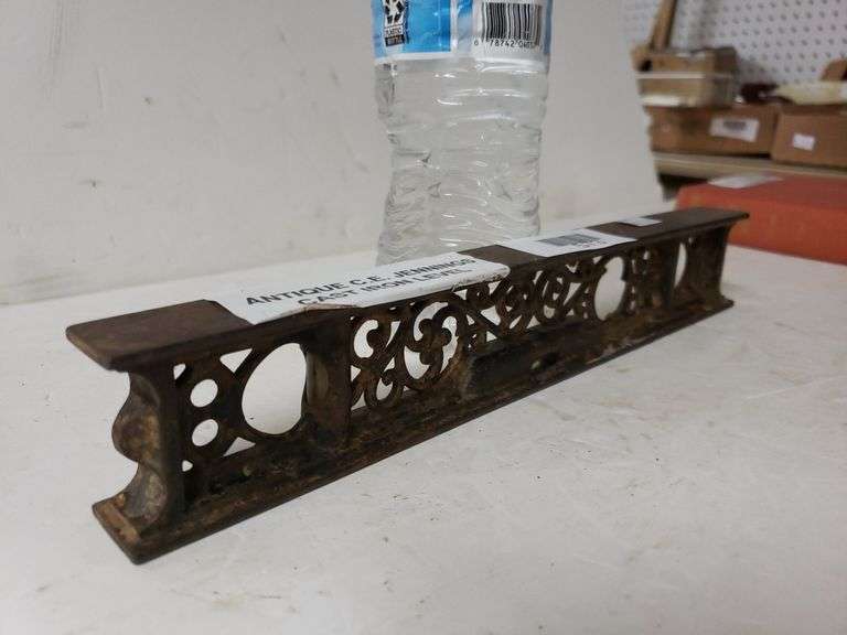 Antique C E. Jennings Cast Iron Level Trice Auctions