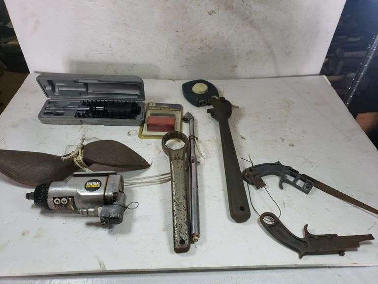 Magnet, Screwdriver Set, Shoe Mold. Impact Wrench And More
