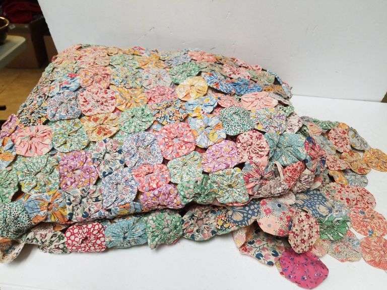 Vintage Yo Yo Quilt Trice Auctions