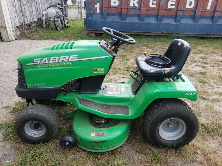 John Deere Sabre Riding Lawn Mower. Runs. Trice Auctions