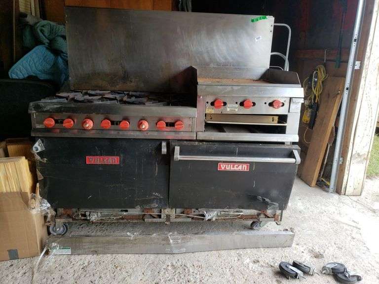 Commercial Hobart Vulcan 6 Burner Stove Double Ovens And Grill Combo