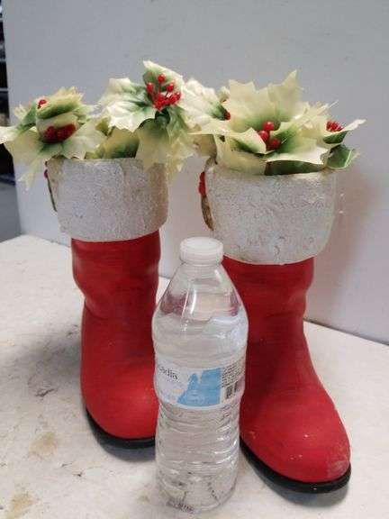 Decorative Santa Ceramic Boots - Trice Auctions