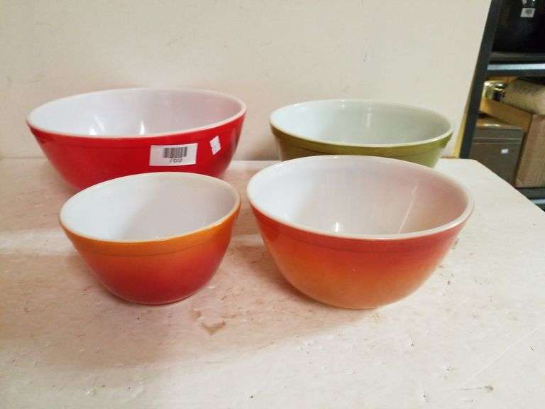 Pyrex Mixing Bowls Trice Auctions
