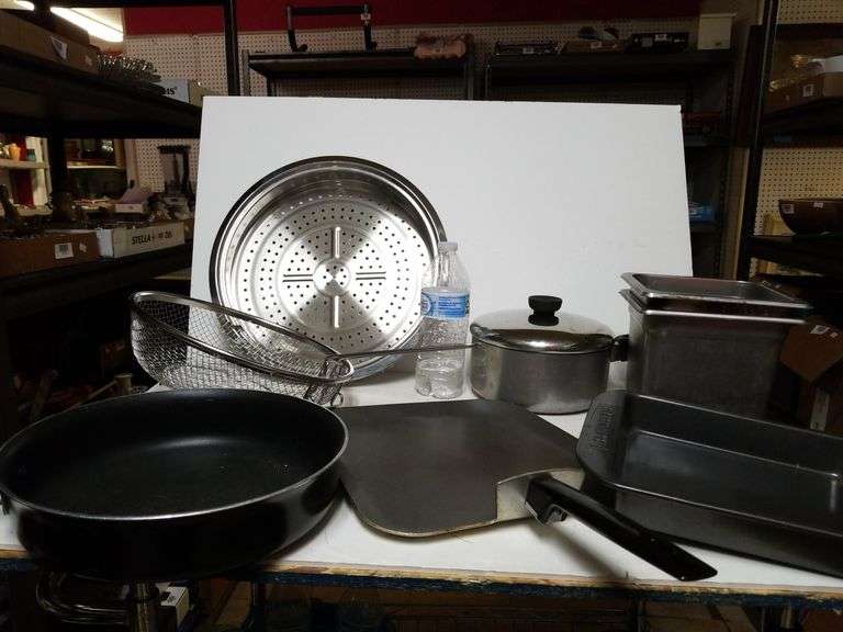 Lot Of Misc Kitchenware, Frying Pans, Ice Buckets, Strainers Trice