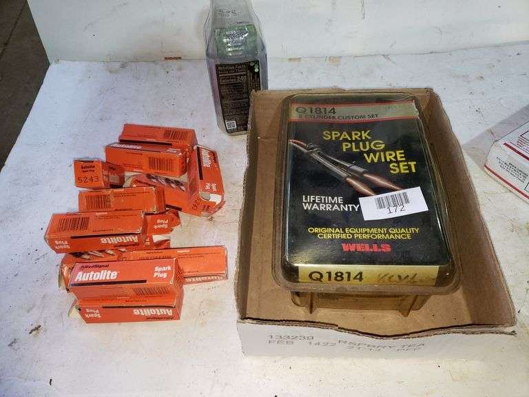 Autolite Spark Plugs And Wells V8 Plug Wire Set Trice Auctions