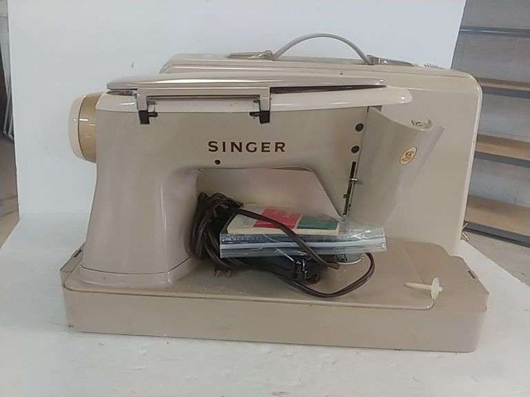 Vintage Singer Sewing Machine With Case Trice Auctions