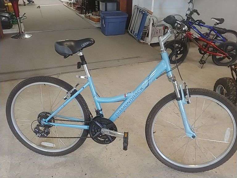 Diamondback Women's Touring Bike Trice Auctions