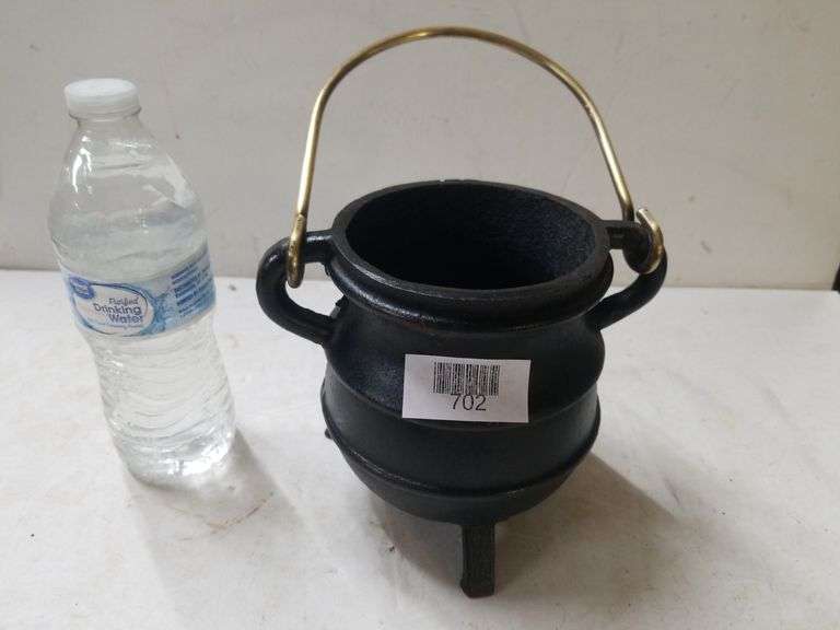 Small Cast Iron Pot With Handle Trice Auctions