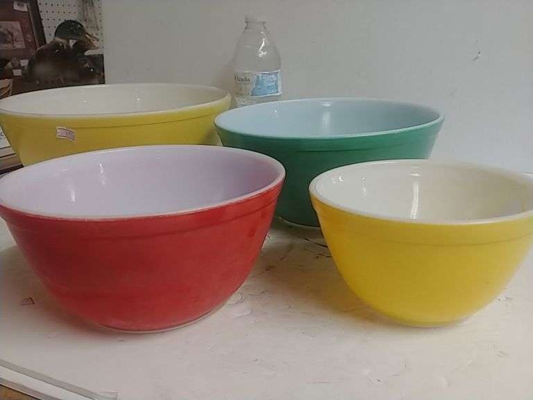 Pyrex Mixing Bowls(4) Trice Auctions