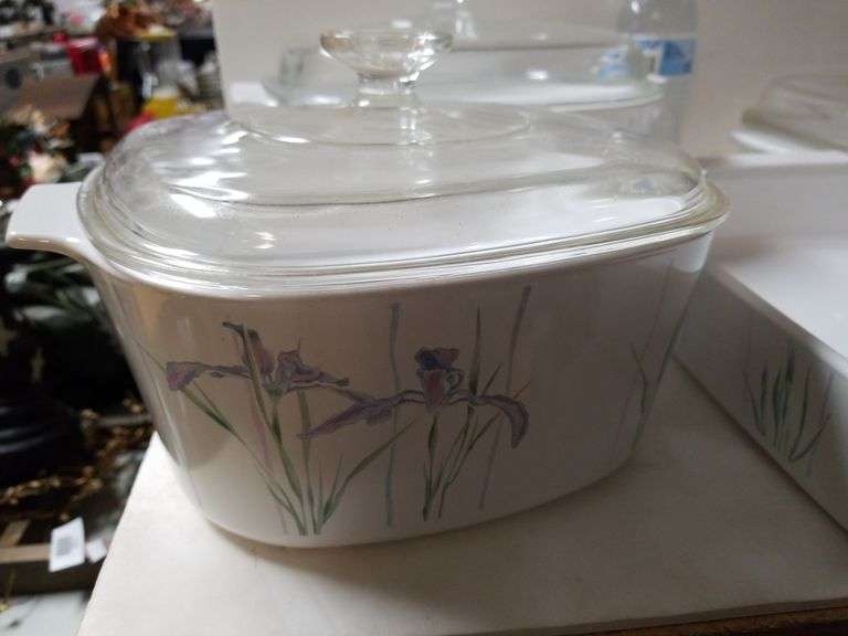 Glass Casserole Dishes Floral Pattern Trice Auctions