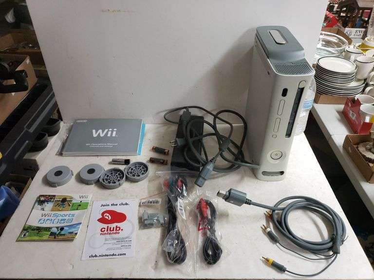 Xbox 360, Cables, Nintendo Manuals & More Trice Auctions