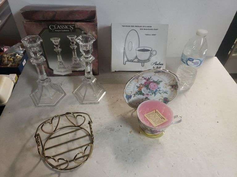 24 Full Lead Crystal Glass Candlesticks, Metal Heart Basket, Floral