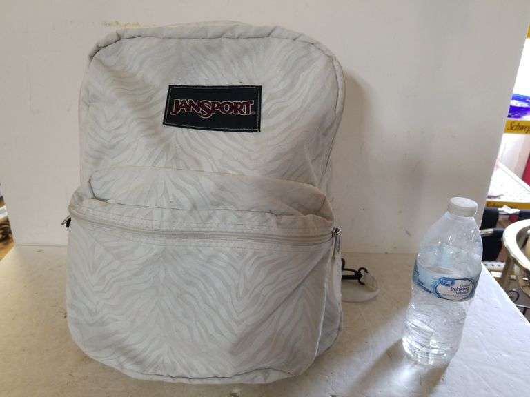 Jansport Backpack, Lunchbox & 3 Bags Trice Auctions