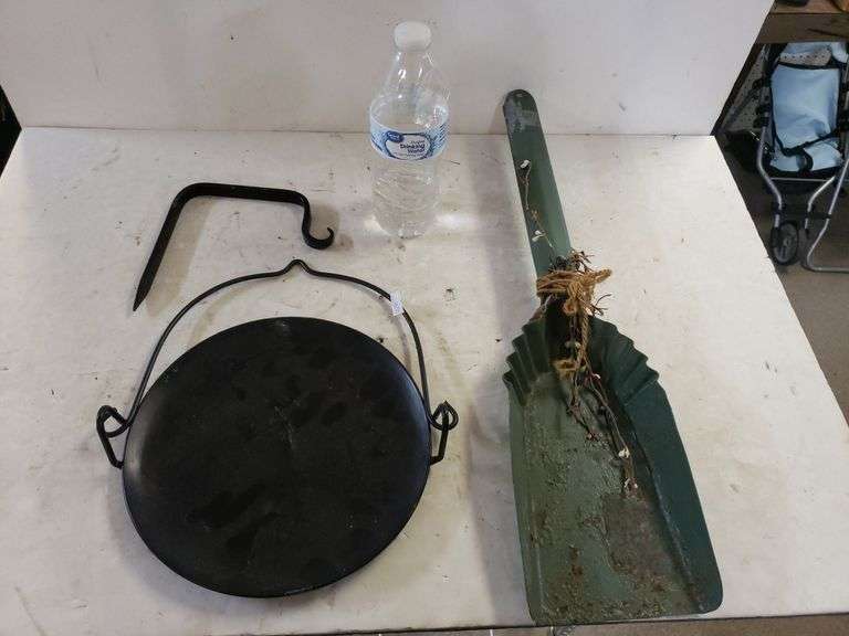 Metal Scale Pan With Hook & Vintage Metal Scoop Trice Auctions