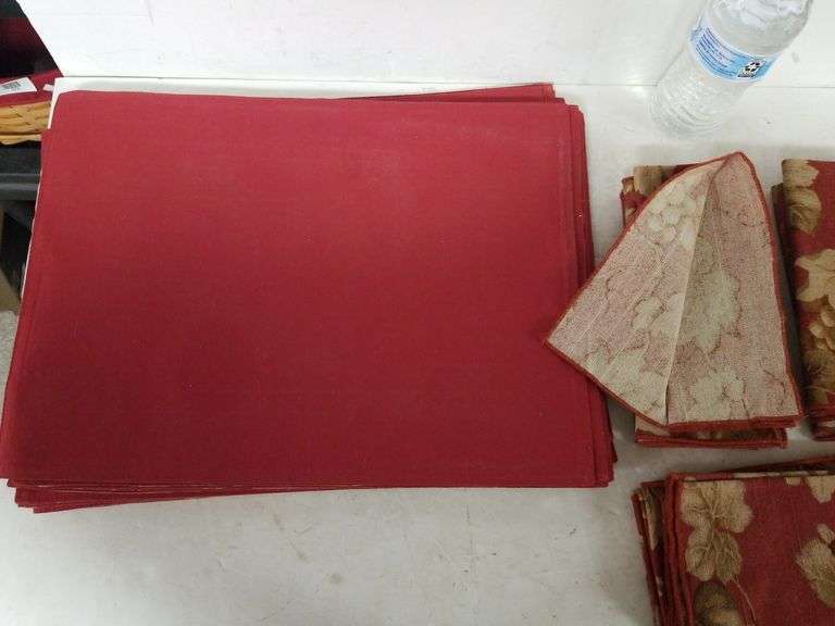 Matching Placemats & Napkins 12 Of Each Trice Auctions