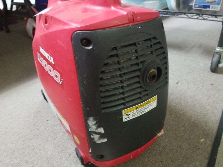 Honda EU Inverter 1000i Generator *Runs* Less than 100 hours Trice