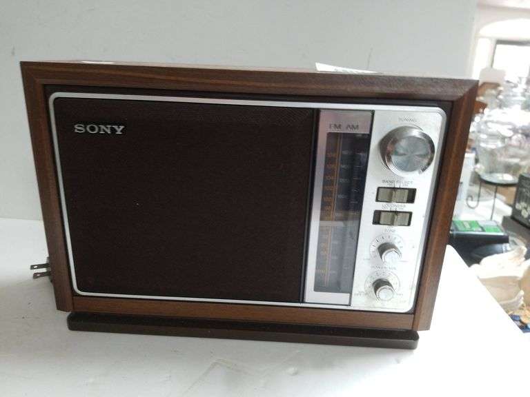 Vintage Sony Radio Trice Auctions