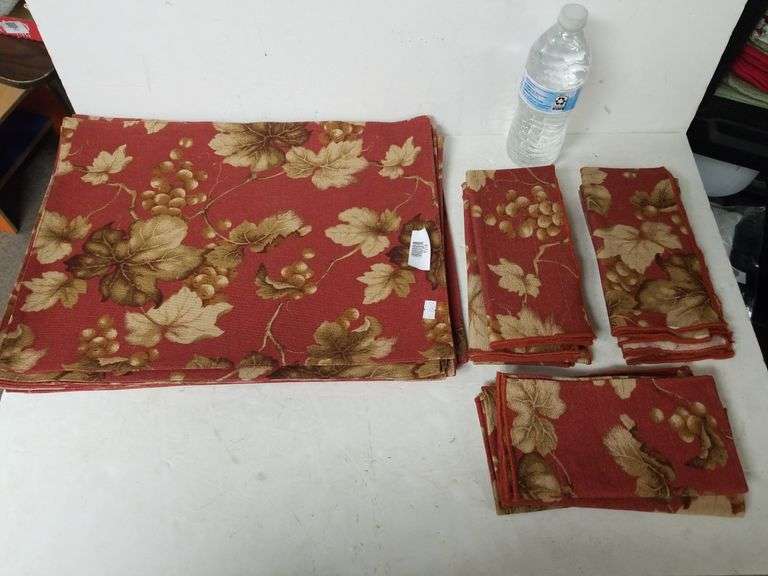 Matching Placemats & Napkins 12 Of Each Trice Auctions