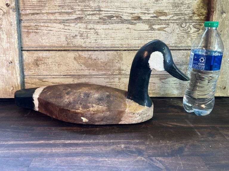 Hand Carved Canada Goose Decoy, Signed Hardesty, Kent Island Trice