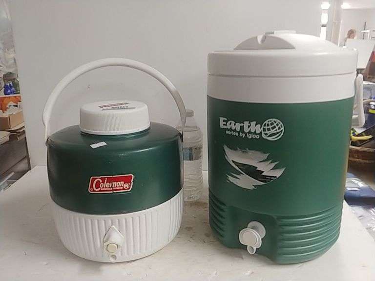 Coleman & Igloo Earth Series Coolers Trice Auctions
