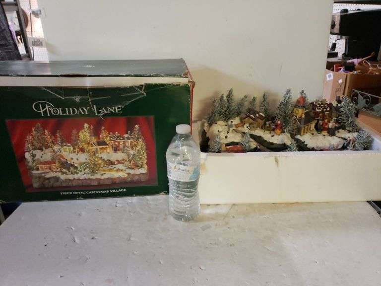 Holiday Lane Fiber Optic Christmas Village Trice Auctions