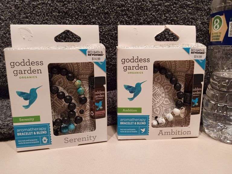 NEW In Box 4 goddess garden Organics Aromatherapy Bracelets & Blends