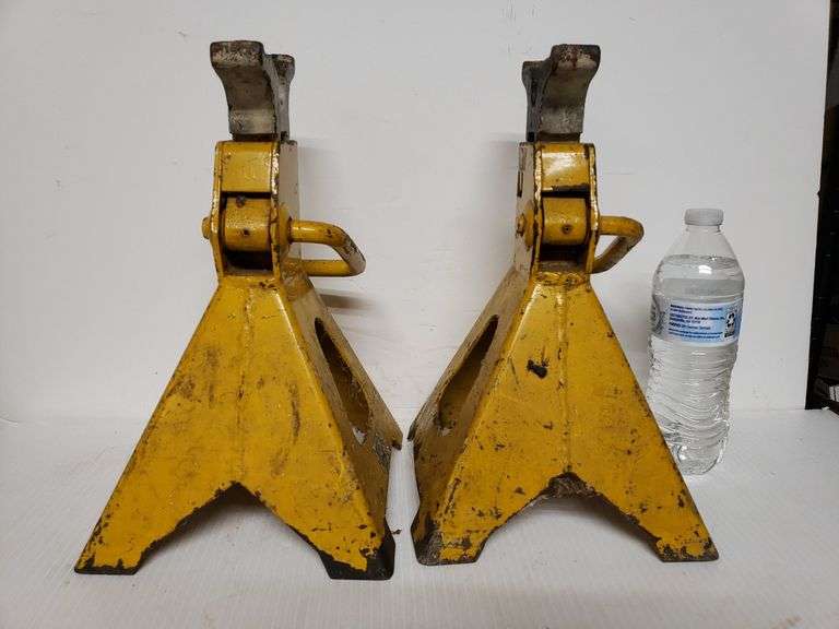 Pair Of Jack Stands Trice Auctions pair-of-jack-stands-trice-auctions