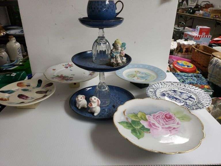 3 Tier Pedestal Display, Decorative Pedestal Plates Trice Auctions