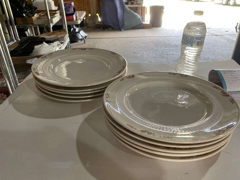 10 Piece Syracuse Plates Trice Auctions