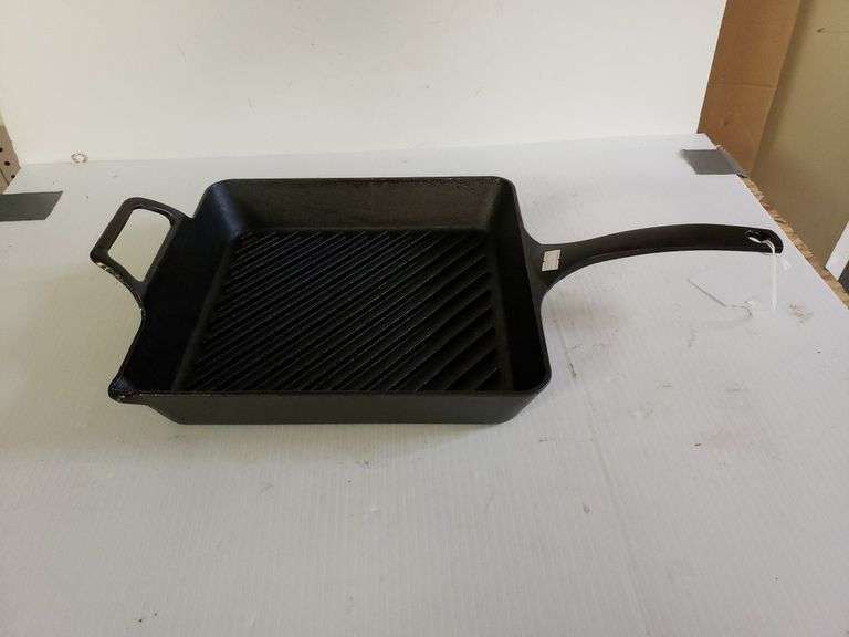 Bobby Flay Cast Iron Square Skillet Trice Auctions