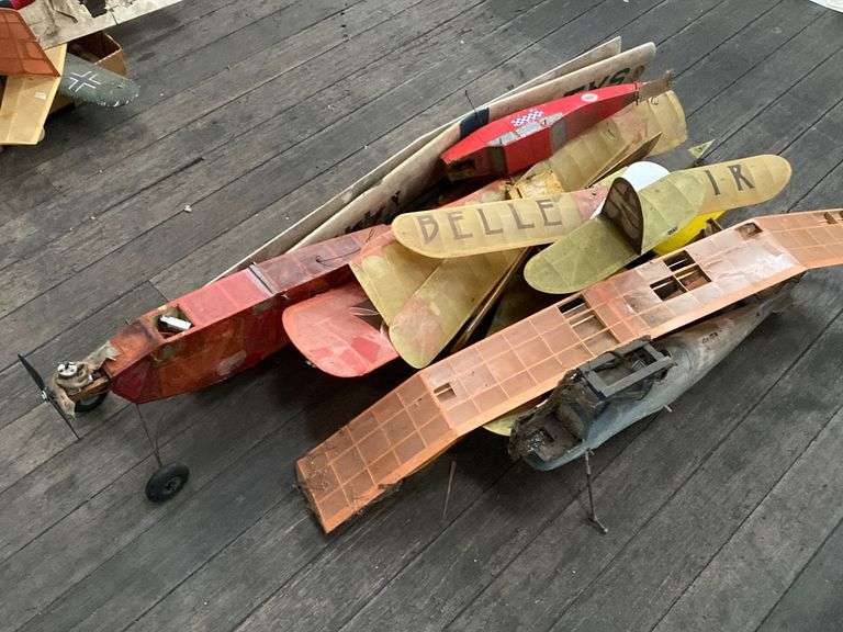 Large Lot of Model Aeroplane Parts Tullochs Auctions