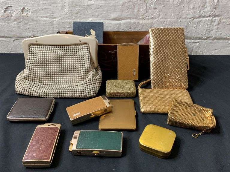 vintage glomesh clutch