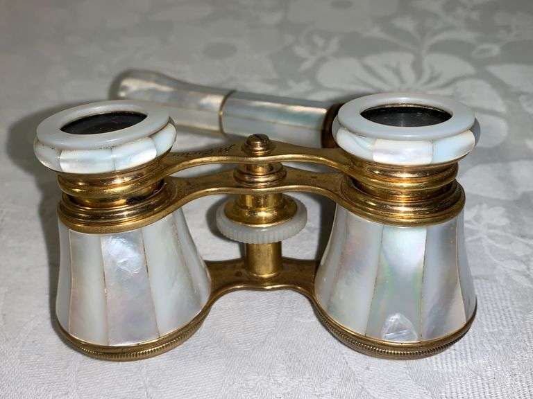 Beautiful Pair of French Mother of Pearl Opera Glasses Tullochs Auctions