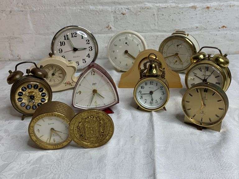 Lot of Eleven Vintage Bedside Clocks Tullochs Auctions