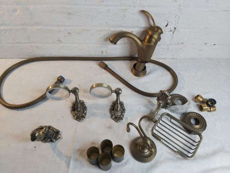 Assorted Vintage & Brass Styled Bathroom & Tap Fittings Tullochs Auctions