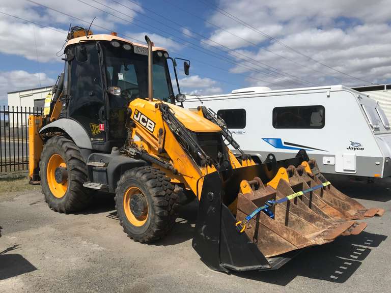 2011 JCB 3CX Backhoe Loader Inc Buckets TVAA Pty Ltd T/A Tomkins