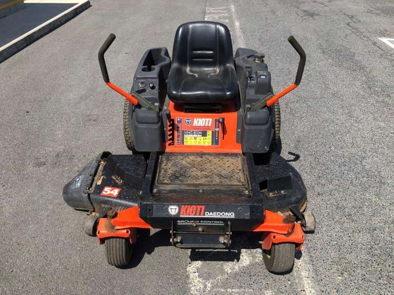 kioti zero turn mower