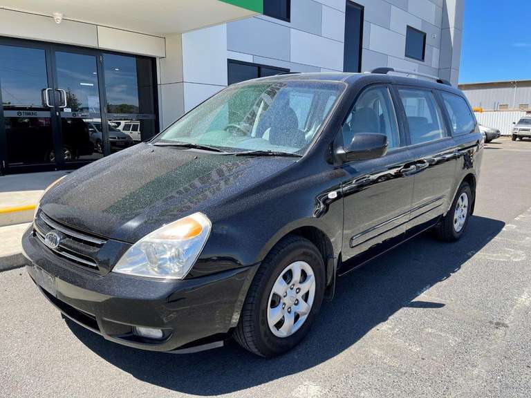 Kia carnival 2010