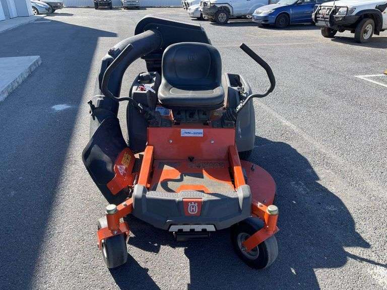 2017 Husqvarna Z242E 42" Zero Turn Mower Inc Catcher TVAA Pty Ltd T/A