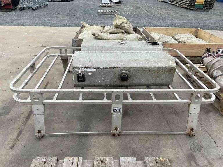 TJM Aluminium Roof Rack and 2 x Alum Fuel Tanks TVAA Pty Ltd T/A