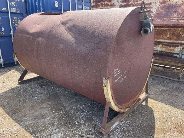4600L Molasses Tank TVAA Pty Ltd T/A Tomkins Valuers & Auctioneers
