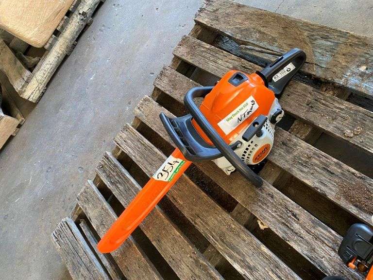 Stihl Chainsaw TVAA Pty Ltd T/A Tomkins Valuers & Auctioneers