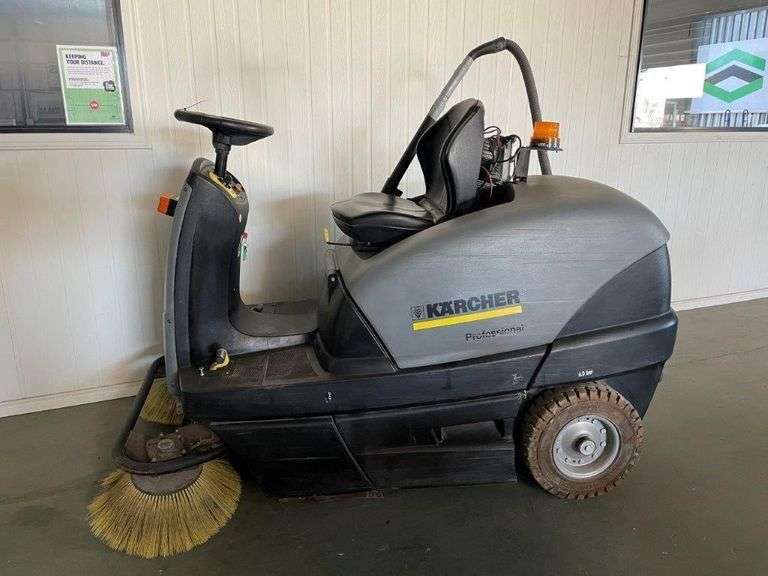 Karcher Professional Battery Operated Floor Sweeper and additional Vacuum TVAA Pty Ltd T/A