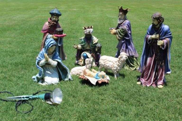 Hawthorne Village The Thomas Kinkade Magnificent Holy Night