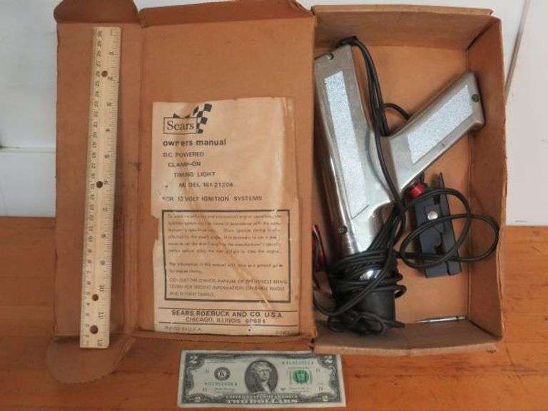 Vintage Sears Roebuck Model 161.21204 Timing Light with original box